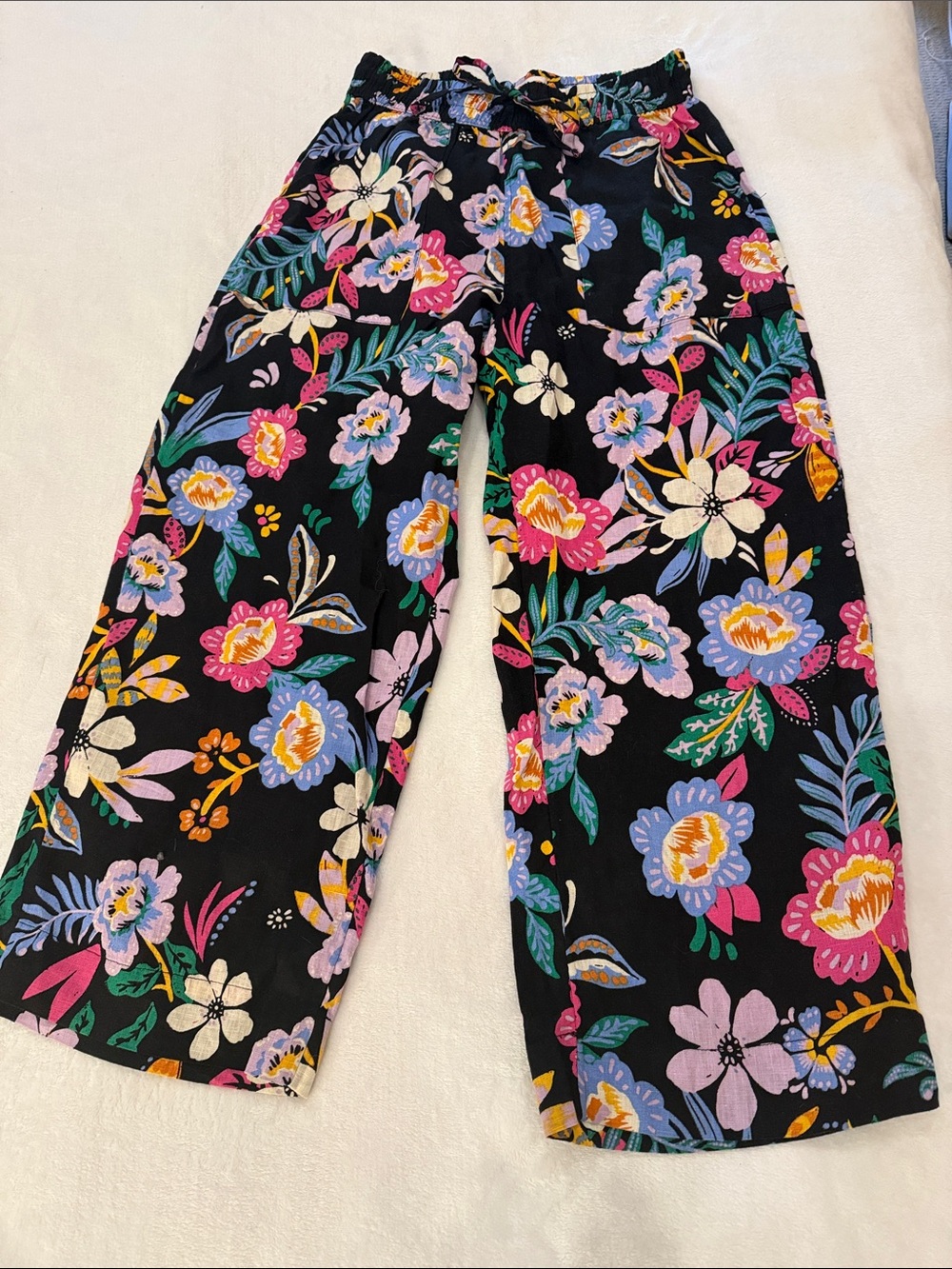 C&C California Black Wide Leg Floral Pants